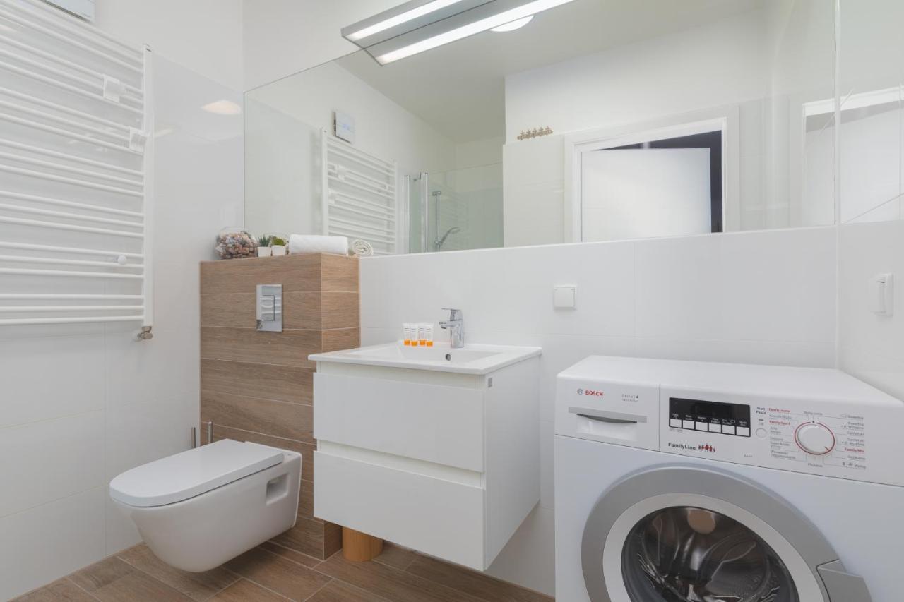 Osiedle Feniks Kolobrzeg By Noclegi Renters Exteriör bild